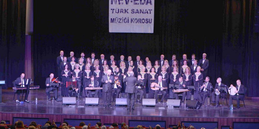 Türk Sanat Müziği konserine ilgi yoğundu
