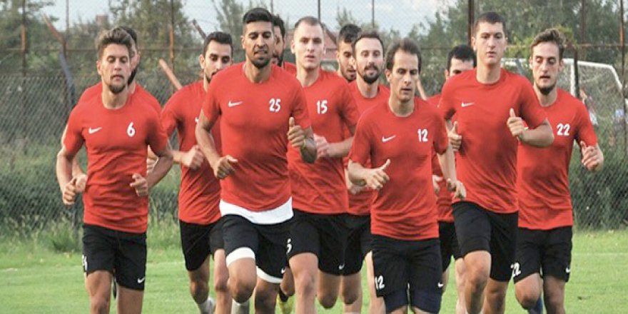 Gölcükspor’da derbi heyecanı
