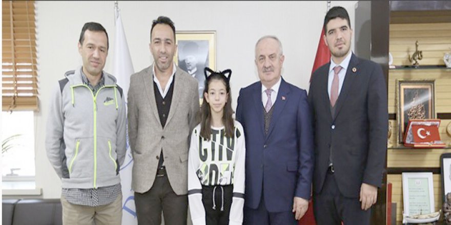 Başkan Aygün Şampiyonu kutladı