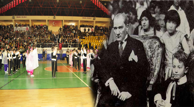 Bayram tören havasında kutlandı!