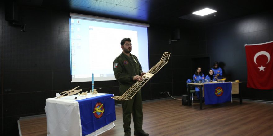 Öğretmenlere Model Uçak Eğitimi﻿