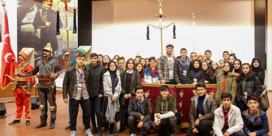 41 Genç Müze Gezisinde