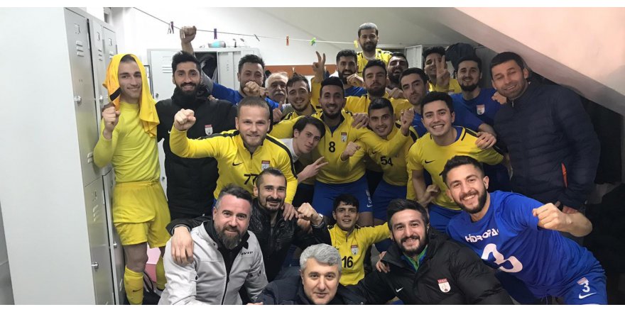 Tayfunspor’da Takım Ruhu Var