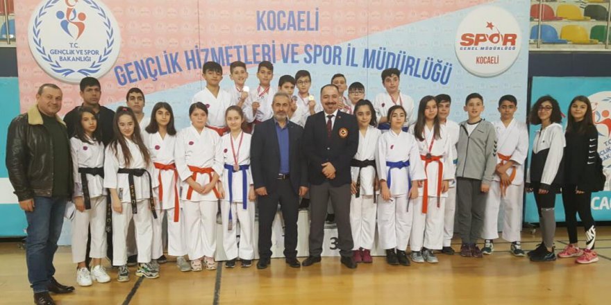 Karatede ÇESK rüzgarı