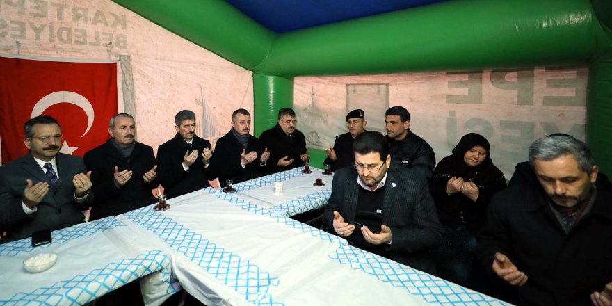 Bakan yardımcısı şehit evini ziyaret etti