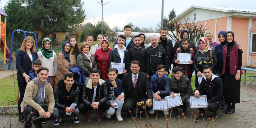 Meslek kursları tamamlandı