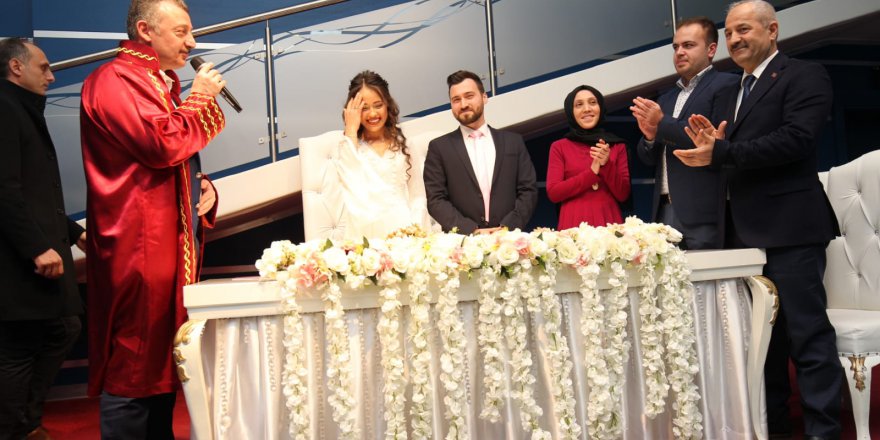Başkanlar 14 Şubat’ta Nikah Kıydı