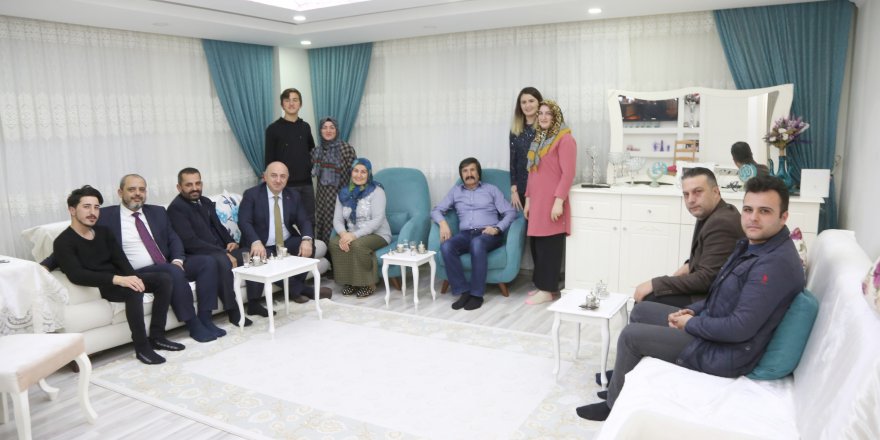 Şehidin ailesini unutmadı