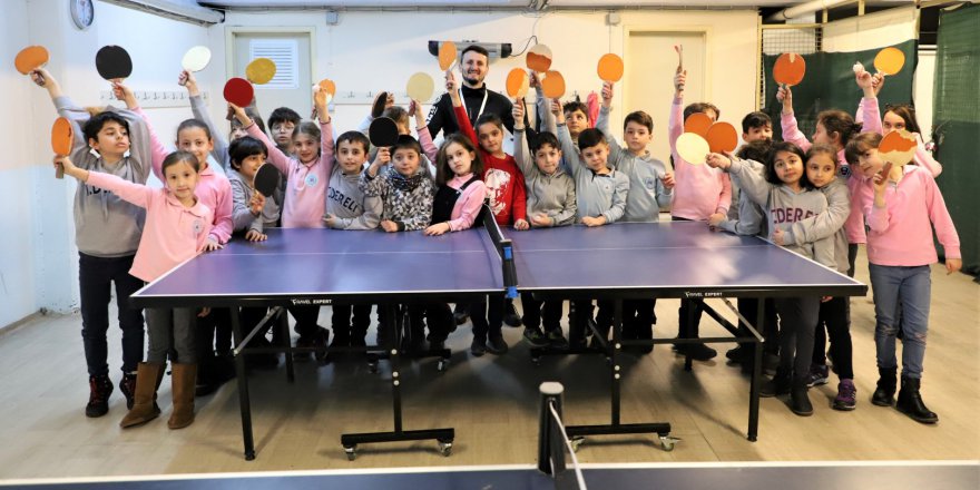 Masa tenisi kursuna öğrencilerden yoğun ilgi 