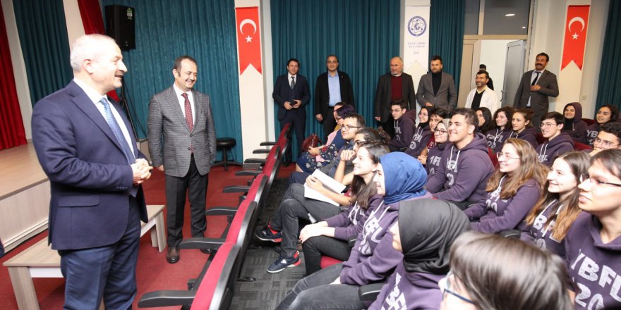 Deneyimlerini gençlerle paylaştılar