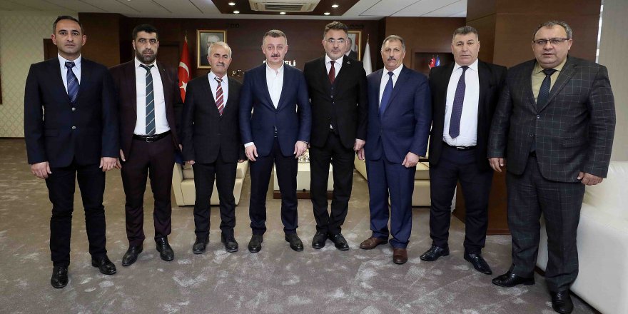 Büyükakın’a ziyaretler sürüyor