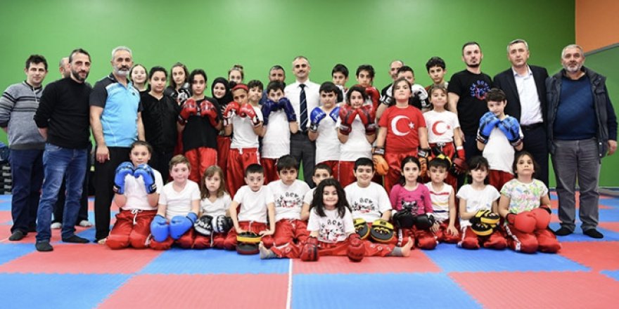 Başkan Çiftçi, genç sporcularla buluştu