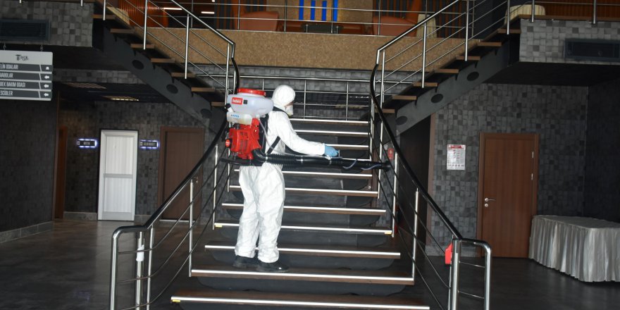 Antikkapı’da tüm işyerlerine dezenfeksiyon