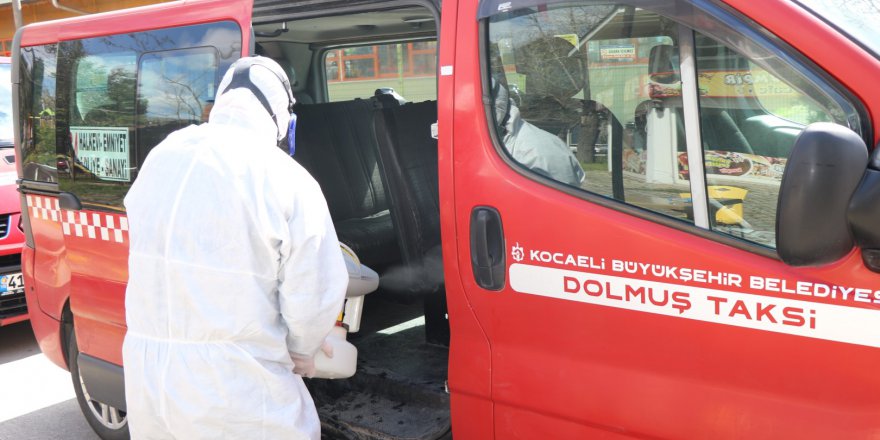 Ticari ve dolmuş taksiler dezenfekte ediliyor