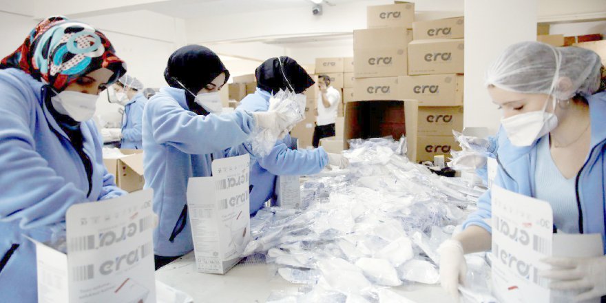 Okullarda maske üretilecek