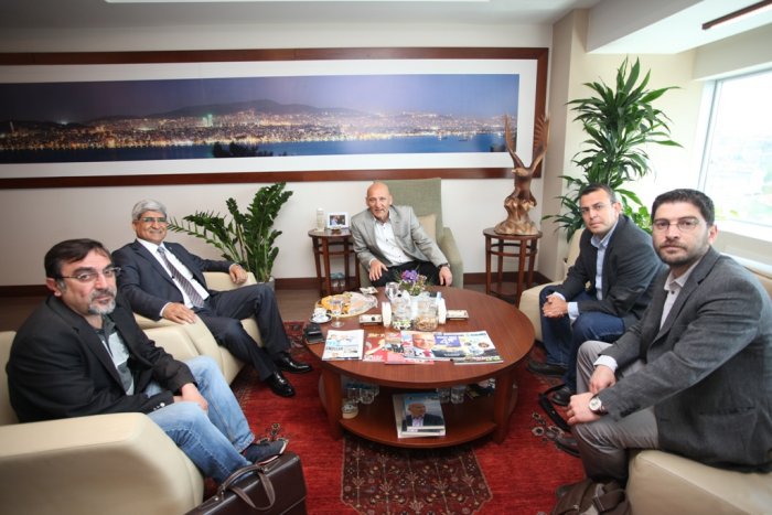 Kaplan’dan Öz’e ziyaret