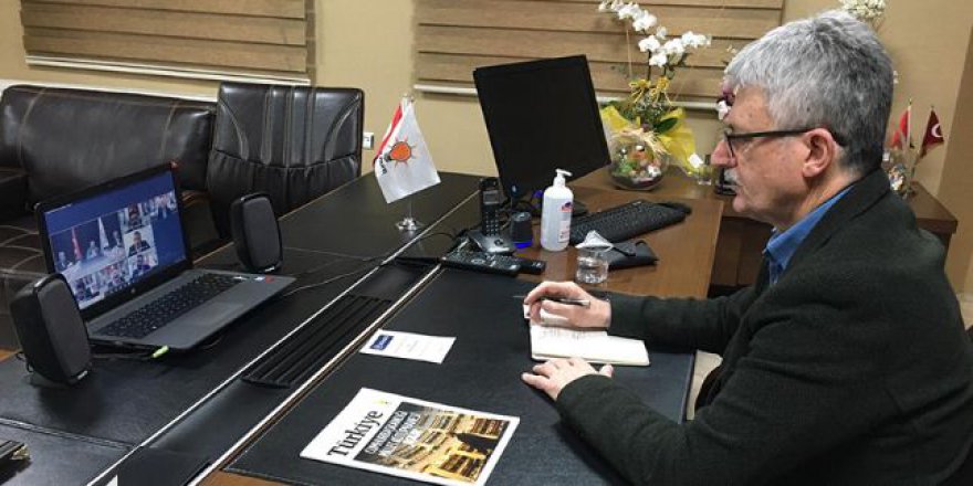 AK Parti'de video konferanslı toplantı