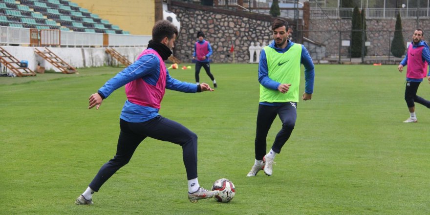 Spor Camiası Eve Kapandı