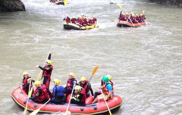 Rafting keyfi yaptılar