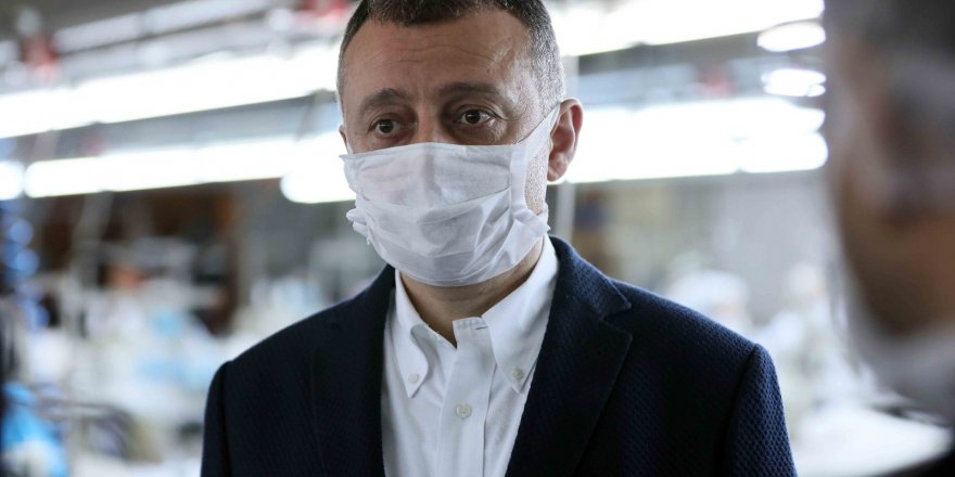 Günlük 17 bin adet maske üretiliyor