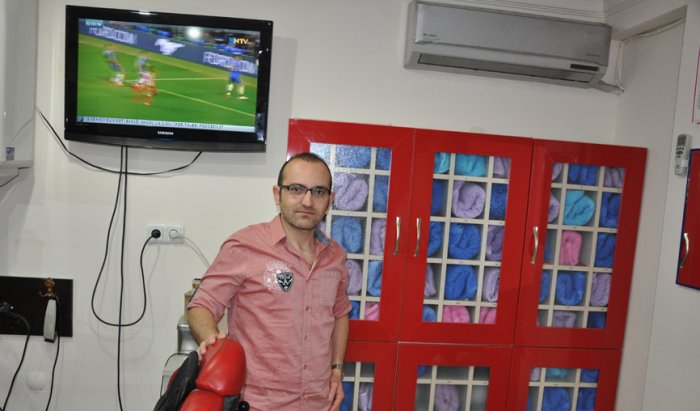 Bu berberde her müşterinin özelliği olacak