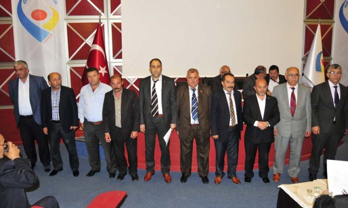 Muhtarlarda yeni başkan Erol Yıldız oldu