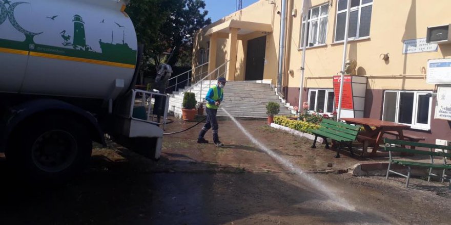 Cemevi dezenfekte edildii