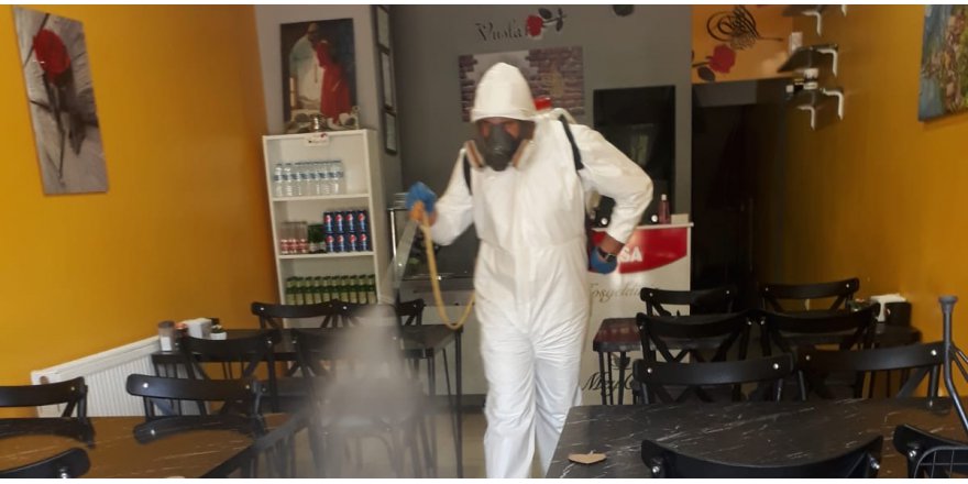 Kafe ve lokantalar dezenfekte edildi
