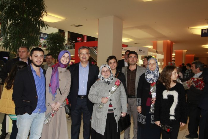 Köşker’den annelere Anneler Günü çiçeği