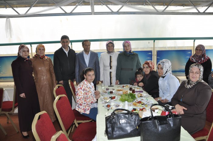 Toltar’dan anneler günü kahvaltısı