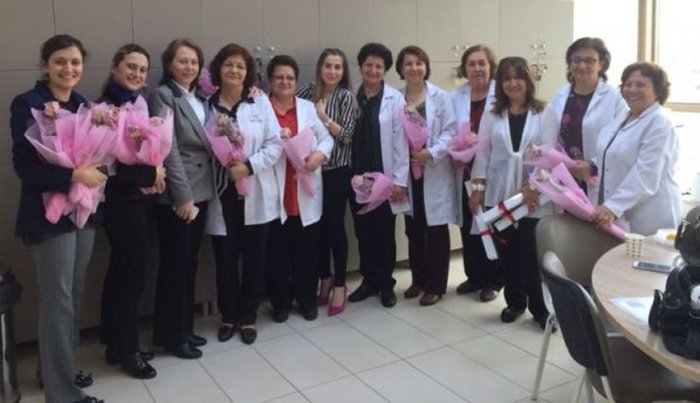 Öğretmenler anneler gününü de unutmadı