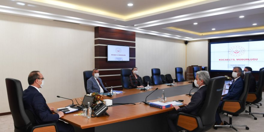 Vali’ye brifing verildi