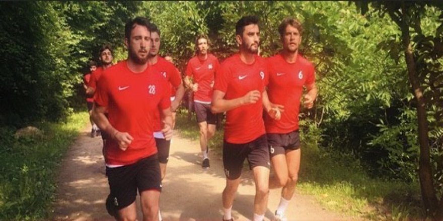 Gölcükspor sıkı çalışıyor