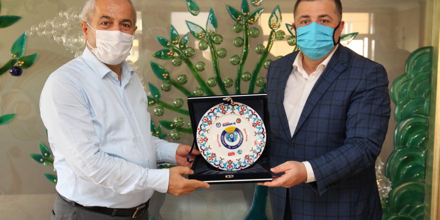 Hizmet İş teşekkür etti