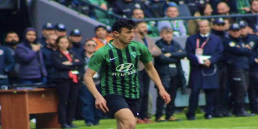 Gökdeniz Bayrakdar’dan veda mesajı