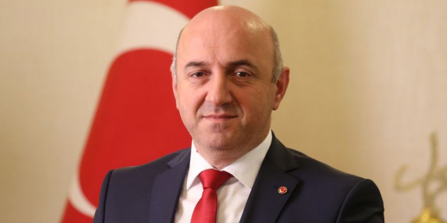 1 yılını değerlendirecek