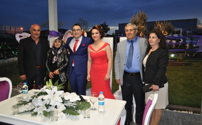 Aydın ailesinin mutlu günü