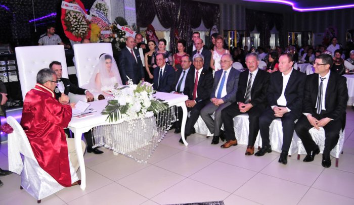 Sedat Tatar kızını evlendirdi