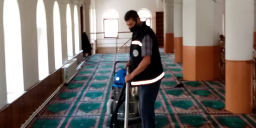 Camiler bayrama hazırlanıyor