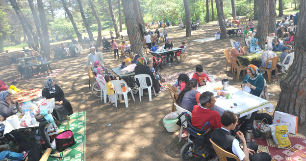 Darıca’da engelliler doyasıya eğlendi