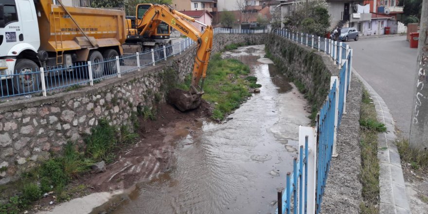 Dere temizliği çalışmaları aralıksız sürüyor