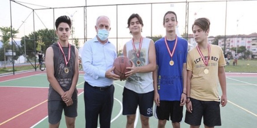 Gençlik Merkezi’nde Basketbol Şöleni