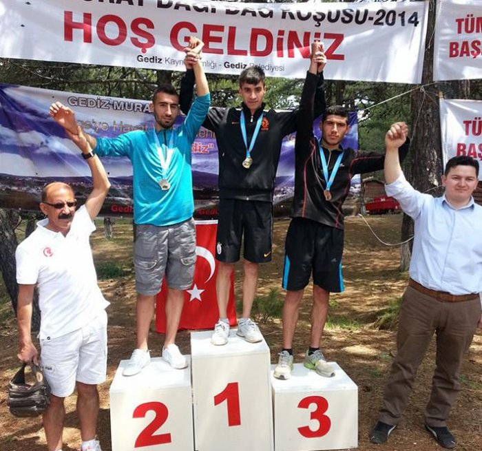 Madalya Avcısı, Atletler