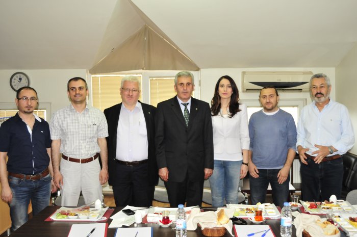 Ziya Özhan yeniden aday olduğunu açıkladı