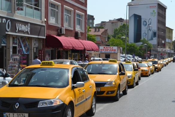Gebzeli taksiciler sokağa döküldü