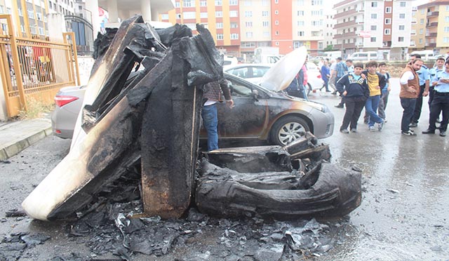 Alaettin Kurt Stadı'nda korkutan yangın