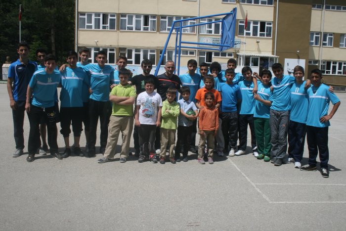 ESKİŞEHİR’DE DOSTLUK KAZANDI