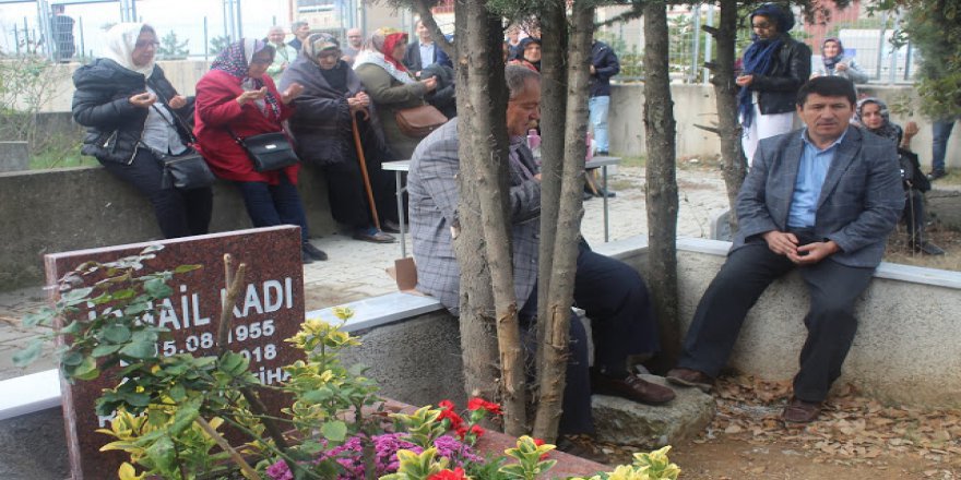 Kurucumuzu iki emanetine  sahip çıkarak anıyoruz