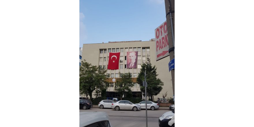 Gebze MEB’de Atatürk posteri skandalı!