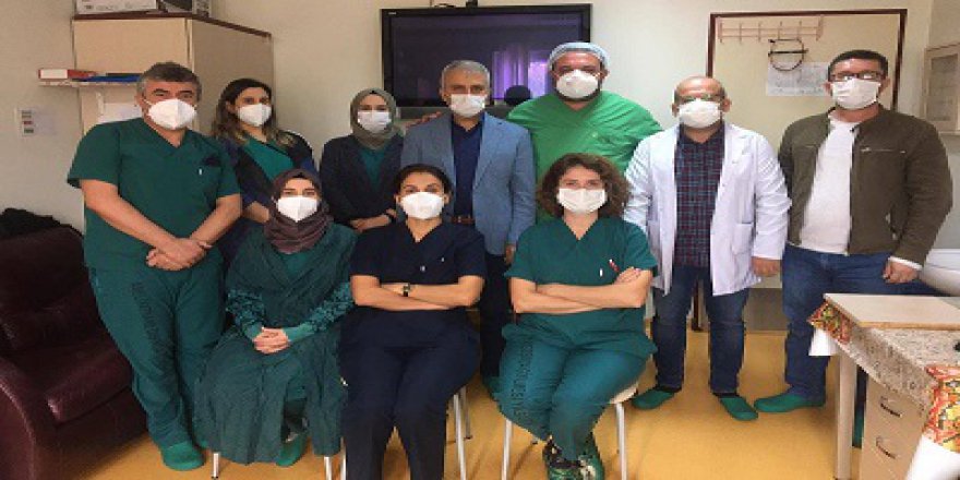 Suçlamaya göre yasaklı Savunmaya göre SB onaylı